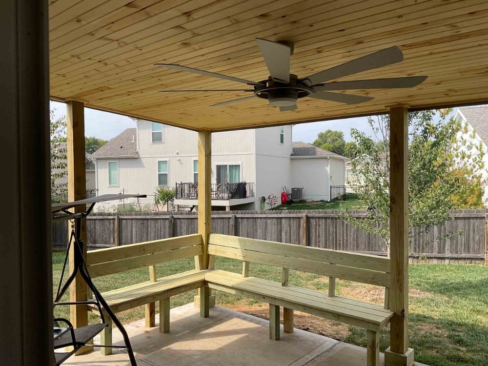 Custom benches and covered patio in Spring Hill