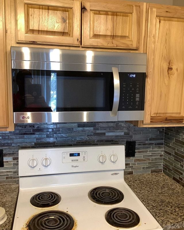 Installation of a microwave oven in Jenison, MI