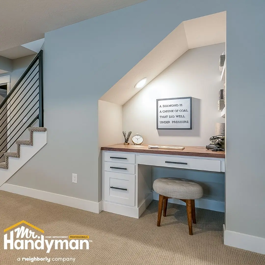 Under stair built in workspace basement