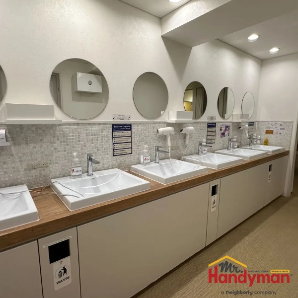 Clean Washroom