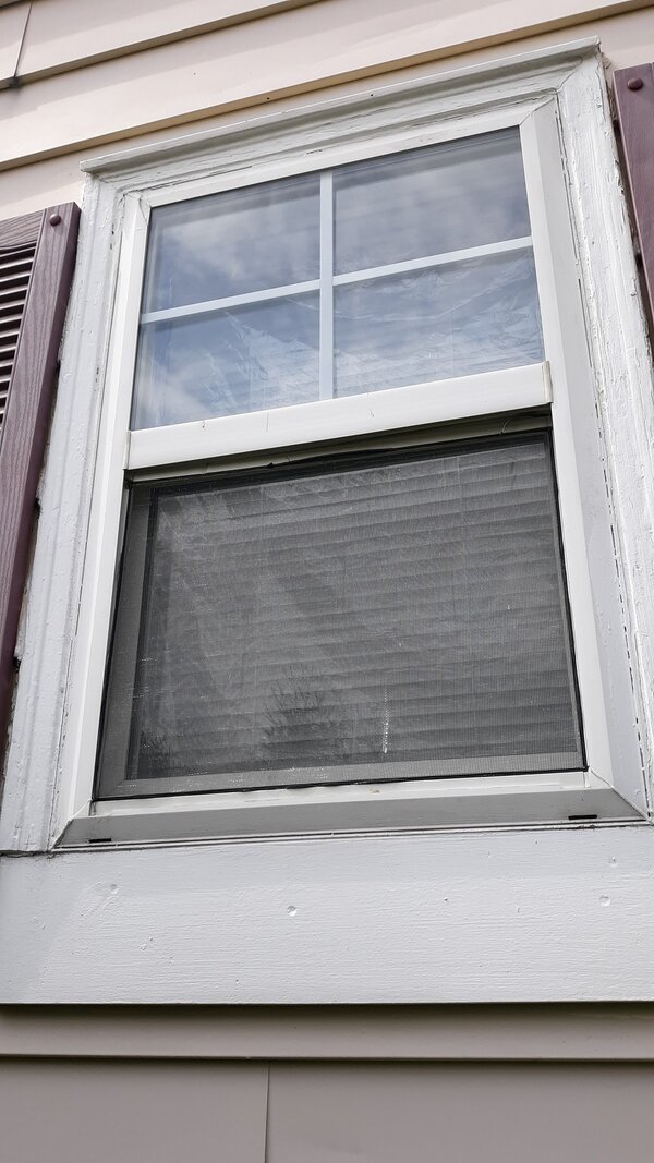 Fairfax window that was recently repaired by Mr. Handyman technician