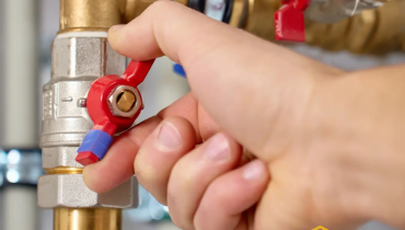 Water pressure regulator valve.
